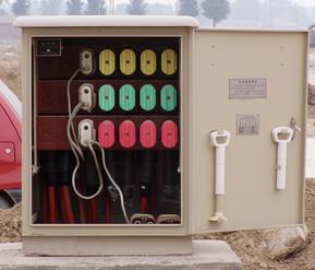 新軍藍電器 高壓與低壓電纜分接箱及控制按鈕的應(yīng)用解析